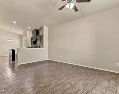 14832 Orsten Artis Avenue - Photo Thumbnail 11