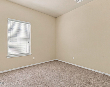 14832 Orsten Artis Avenue - Photo Thumbnail 25