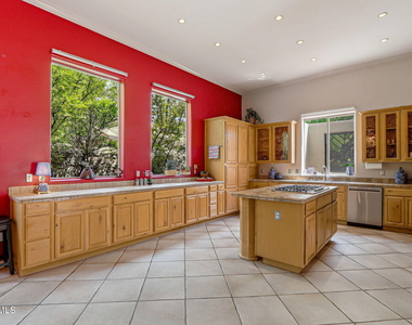 5601 Burning Tree Drive - Photo Thumbnail 15