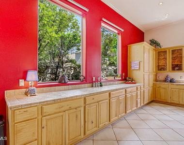 5601 Burning Tree Drive - Photo Thumbnail 16