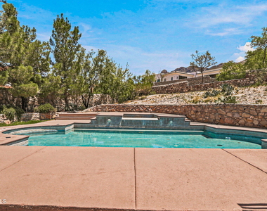 5601 Burning Tree Drive - Photo Thumbnail 57