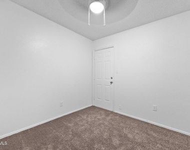 9127 Texas Red Drive - Photo Thumbnail 13