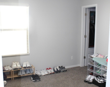 640 Paseo Dulce Avenue - Photo Thumbnail 11