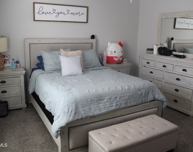 640 Paseo Dulce Avenue - Photo Thumbnail 14