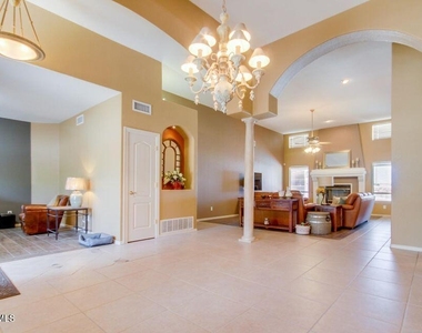3517 Tierra Angel Drive - Photo Thumbnail 10