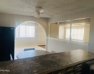 8210 Marfil Drive - Photo Thumbnail 10