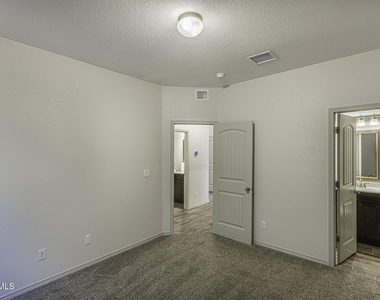 13852 October Sky Court - Photo Thumbnail 8