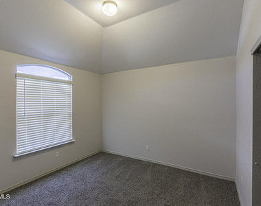 13852 October Sky Court - Photo Thumbnail 10