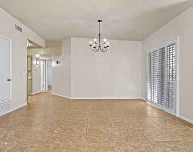 143 N Alto Mesa Drive - Photo Thumbnail 10