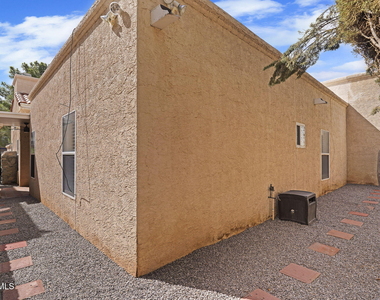 143 N Alto Mesa Drive - Photo Thumbnail 25