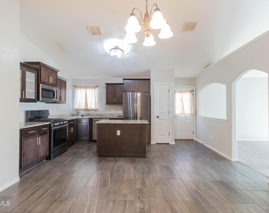4980 Rose Elise Street - Photo Thumbnail 2