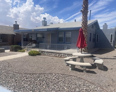 609 E Robinson Avenue - Photo Thumbnail 6