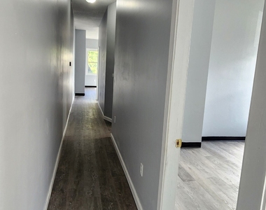 24 Meadow Street - Photo Thumbnail 7
