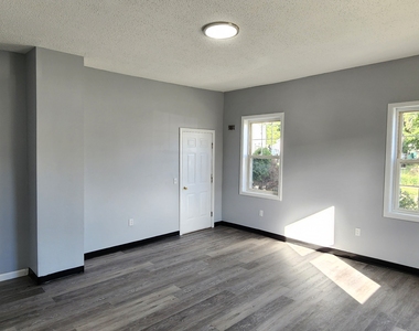 24 Meadow Street - Photo Thumbnail 9