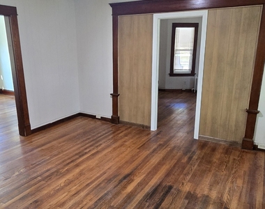79 Robbins Street - Photo Thumbnail 6