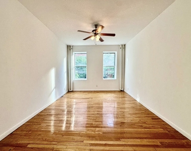411 West 54th Street - Photo Thumbnail 5