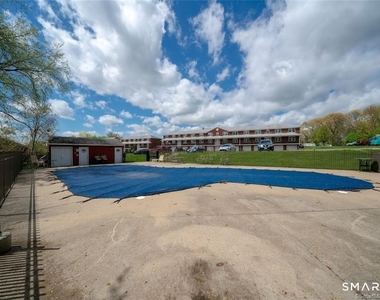 201 Regan Road - Photo Thumbnail 23