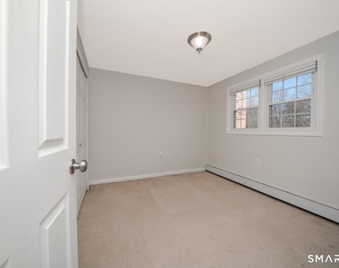 201 Regan Road - Photo Thumbnail 20