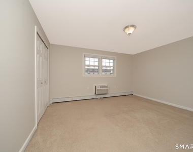 201 Regan Road - Photo Thumbnail 14