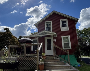 168 Hartford Avenue - Photo Thumbnail 12