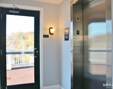 947 Hope Street - Photo Thumbnail 20