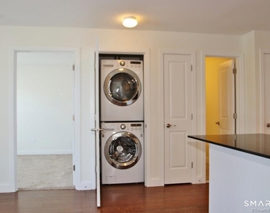 947 Hope Street - Photo Thumbnail 19
