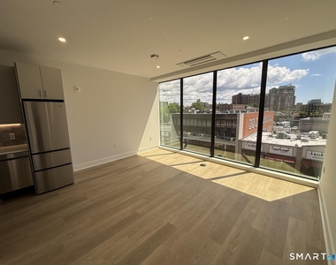 470 Summer Street - Photo Thumbnail 1
