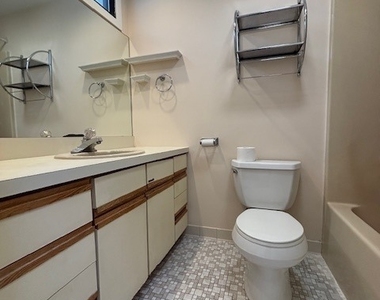 454 Main Avenue - Photo Thumbnail 8