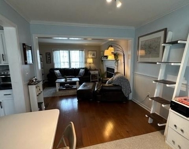 209 Deerfield Ridge Drive - Photo Thumbnail 5