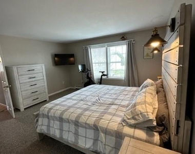 209 Deerfield Ridge Drive - Photo Thumbnail 14