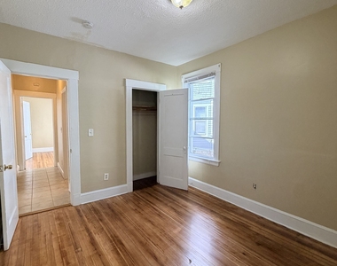 63 Blake Street - Photo Thumbnail 7