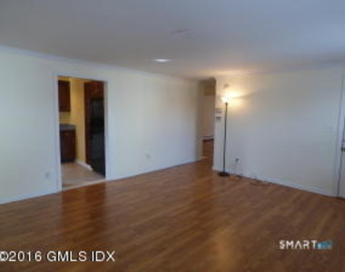 20 Division Street - Photo Thumbnail 3