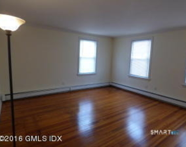20 Division Street - Photo Thumbnail 5
