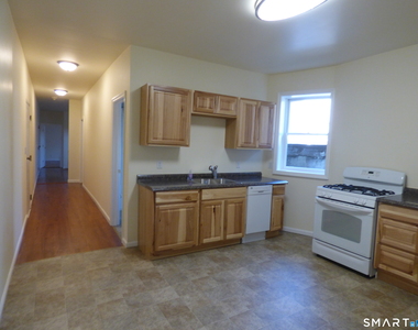 375 Greenwich Avenue - Photo Thumbnail 2