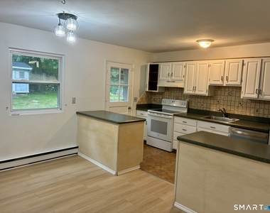 112 Rodgers Road - Photo Thumbnail 10