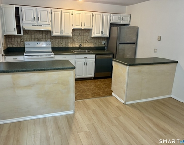 112 Rodgers Road - Photo Thumbnail 9