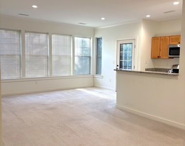 100 Richards Avenue - Photo Thumbnail 3