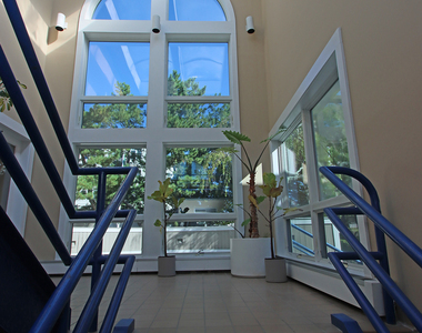 14 Harbour Close - Photo Thumbnail 30