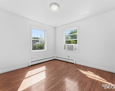 19 Kent Court - Photo Thumbnail 7