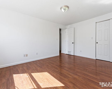 19 Kent Court - Photo Thumbnail 6