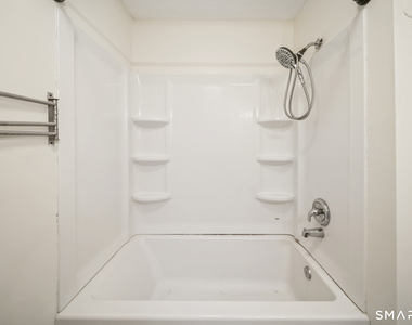 232 Oakville Avenue - Photo Thumbnail 21