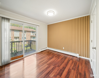 232 Oakville Avenue - Photo Thumbnail 10