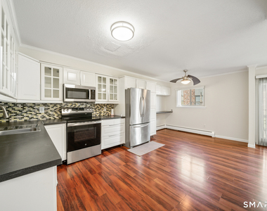 232 Oakville Avenue - Photo Thumbnail 5