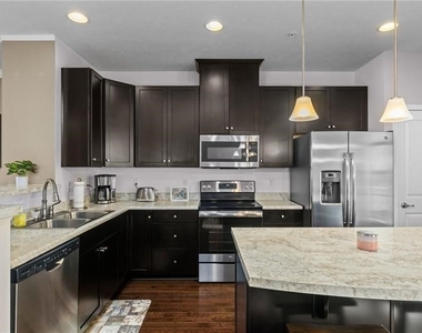 118 Arbor Trail Drive - Photo Thumbnail 7