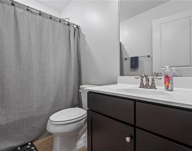 118 Arbor Trail Drive - Photo Thumbnail 14