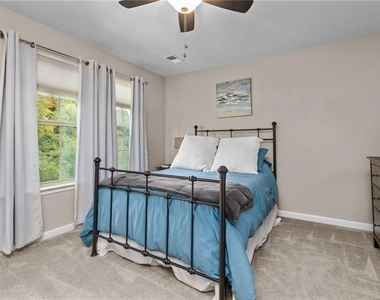 118 Arbor Trail Drive - Photo Thumbnail 11