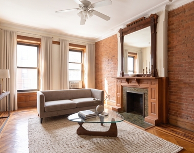 149 West 119th Street - Photo Thumbnail 1