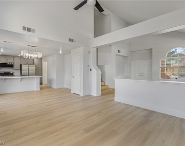 10416 Horseback Ridge Avenue - Photo Thumbnail 10