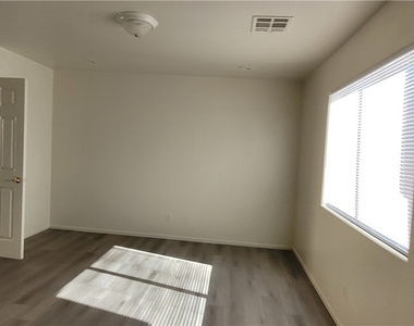 9229 Millikan Avenue - Photo Thumbnail 1