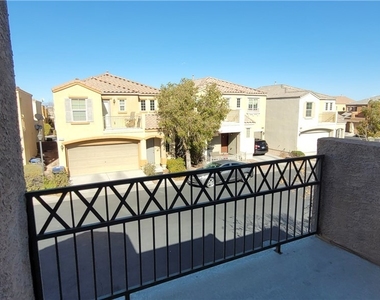 9229 Millikan Avenue - Photo Thumbnail 11